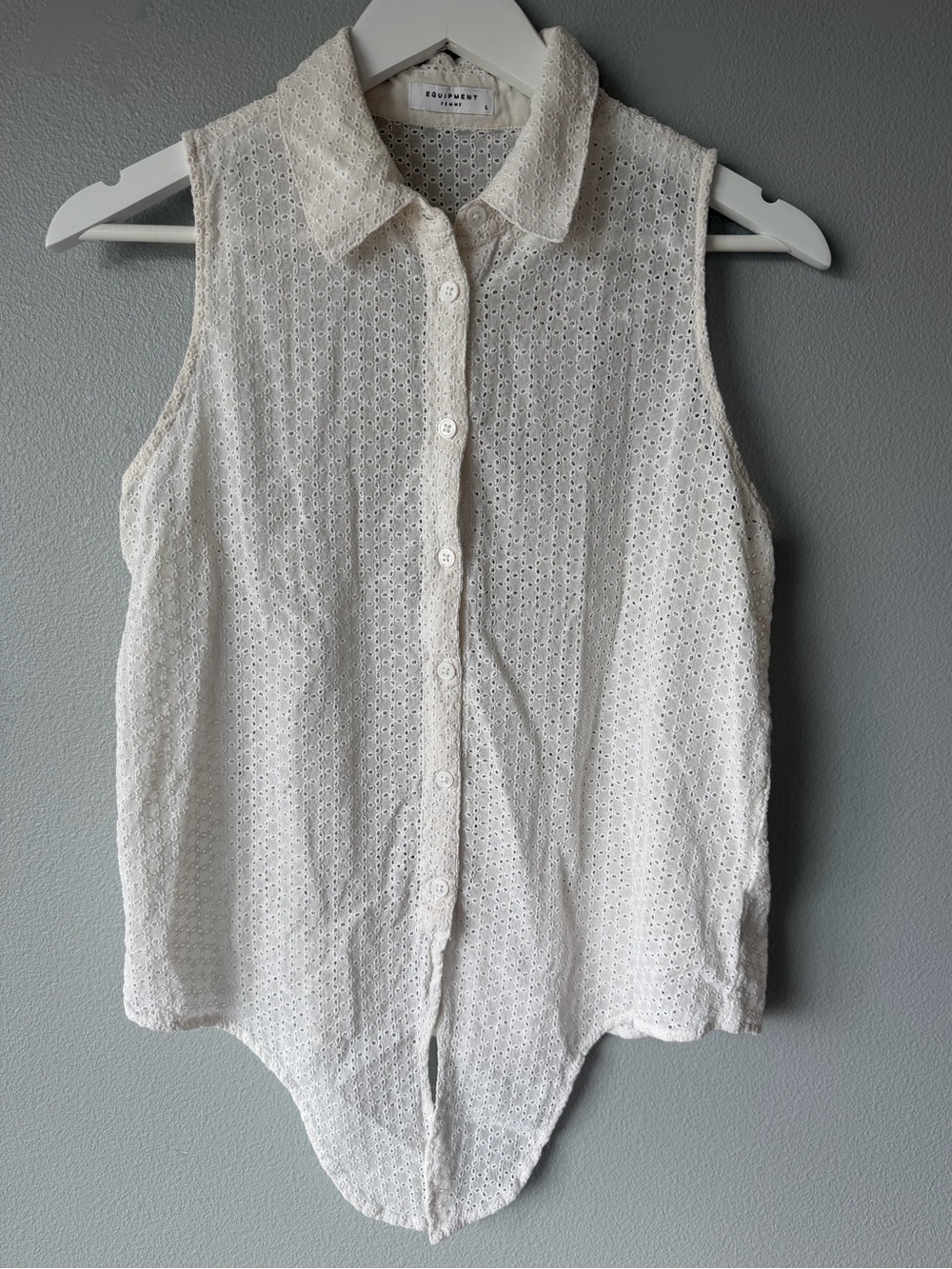 Equipment white eyelet lace 100% silk button down tie front tank top Women’s L